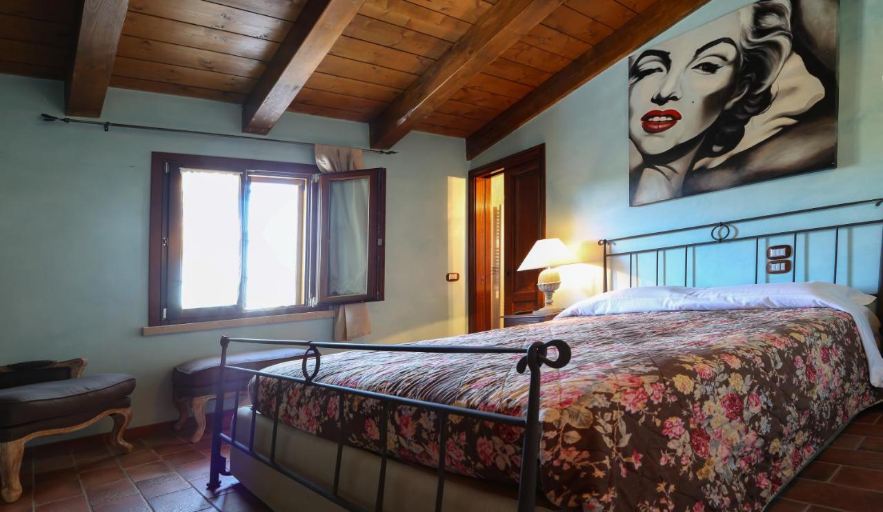 La Puraza Comfort Rooms Rimini Kültér fotó